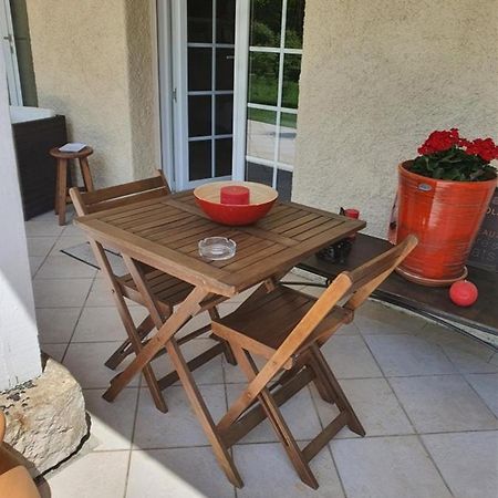 Le Gîte de Pawel Foix Buitenkant foto